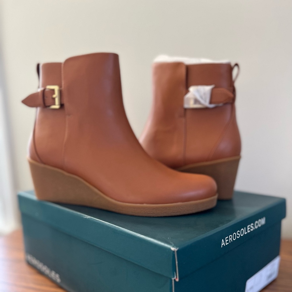 Aerosoles Women’s Ankle Booties “Bonnie” Size 8.5W